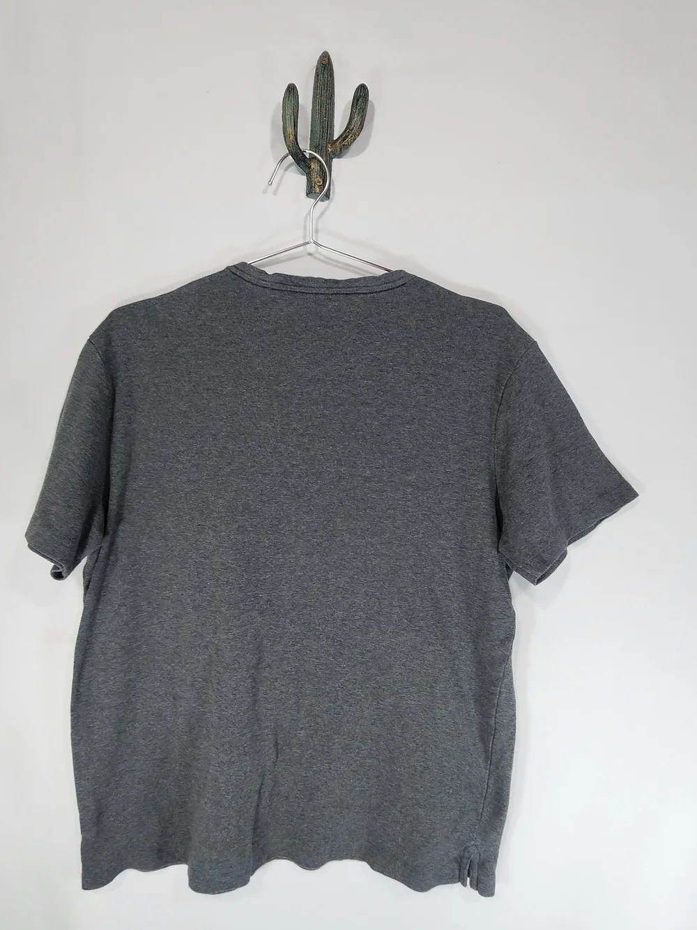 Banana Republic Men's Luxe Touch Performance Tee Gray Crewneck T-Shirt Size L